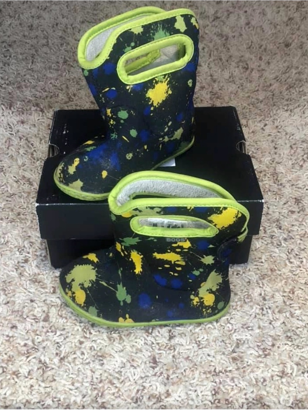 Toddler Bogs lined Neoprene winter Boots in Black with Yellow & Blue Splatter